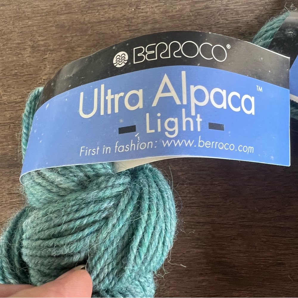 Berroco Ultra Alpaca Light 1152 Yards 14 Ounces Total - 50% Wool 50% Alpaca SOFT - Picture 9 of 9